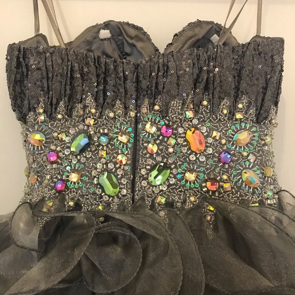 Short Front Long Back Party/Poem Dress - Picture 6 of 16